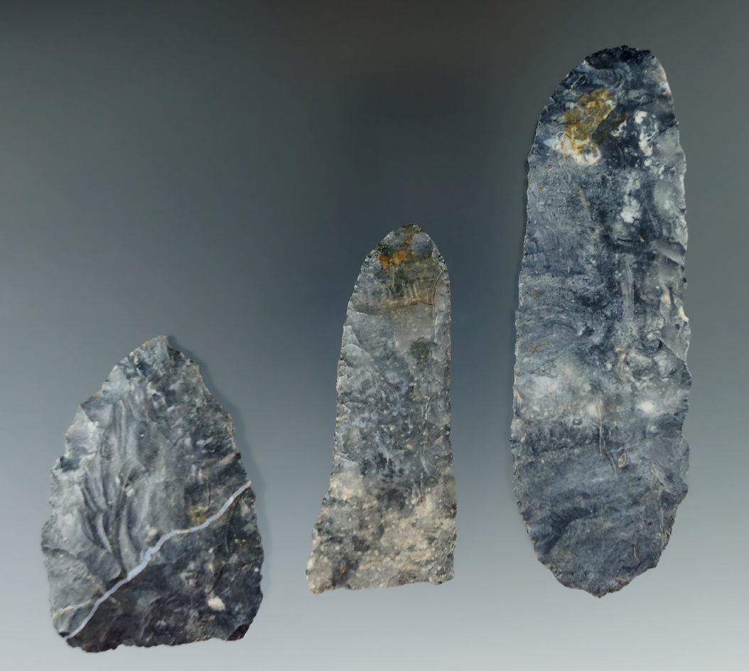 Set of three Coshocton flint knives found in Michigan, largest is 4 1/4".