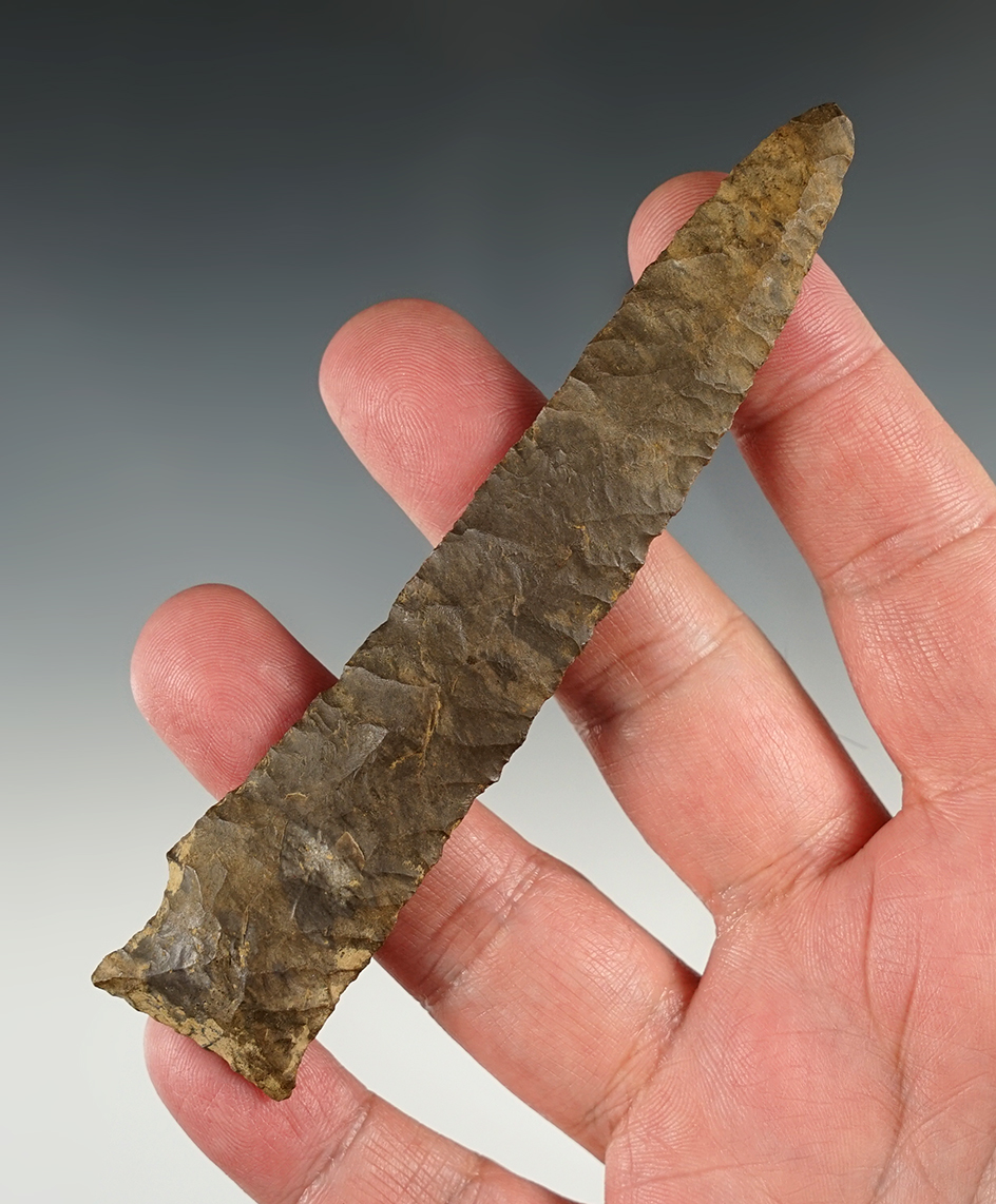 Well patinated 4 11/16" Narrow Stemmed Benton made from Dover chert. Tennessee.