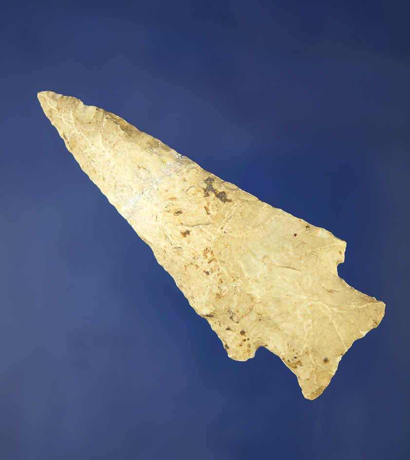 3 3/16" Hardin point found in Illinois which is broken and glued at the mid-section.