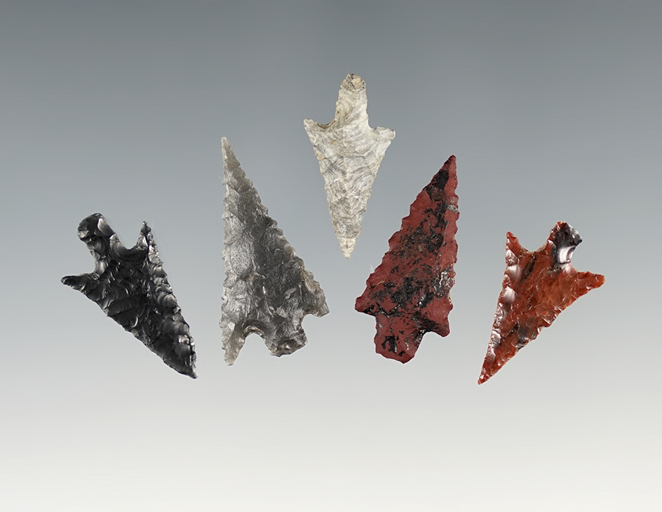Set of 5 finely made Oregon points. The largest is 2 3/16".