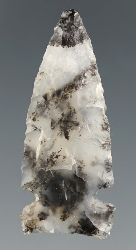 1 3/8" Plains Sidenotch made from beautiful black and clear Agate. Found at the Eder site in Montana