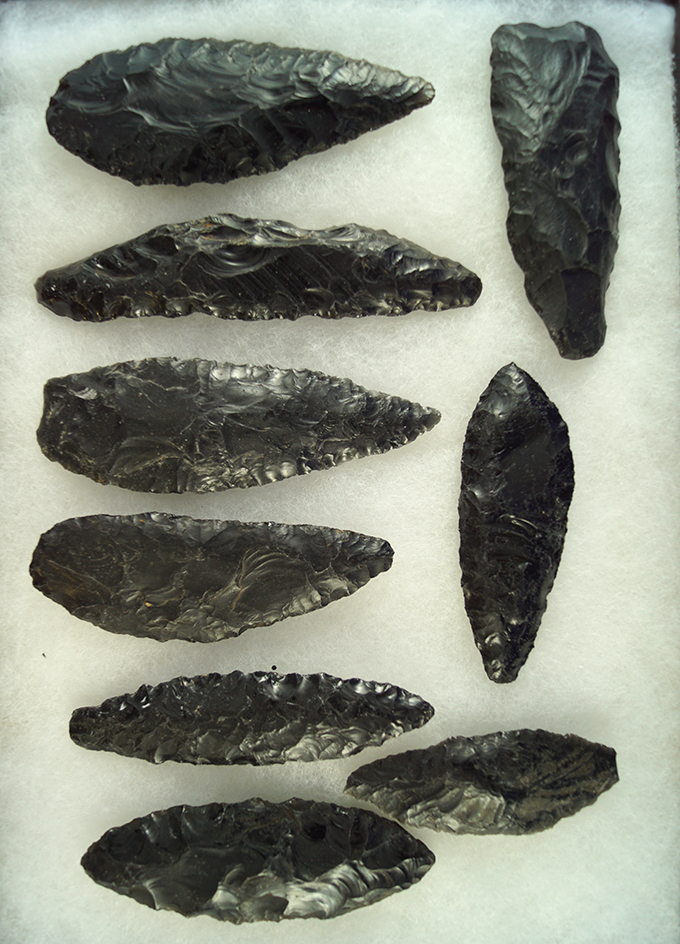 Excellent set of nine pre-Columbian Aztec obsidian Blades and Knives found in Mexico.