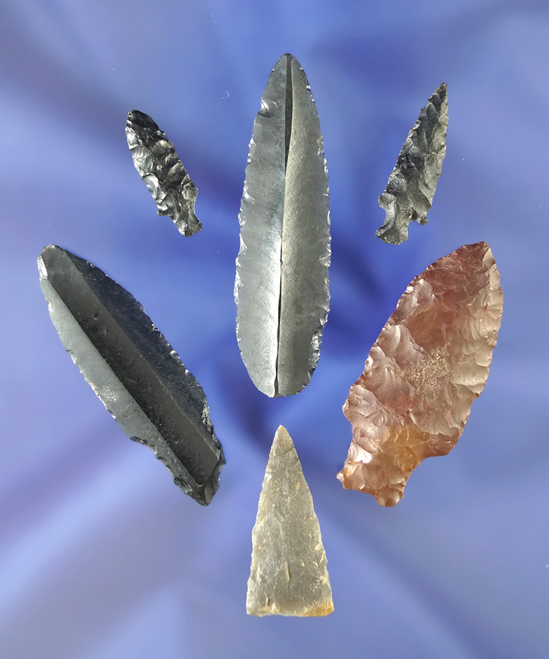 6 assorted Western artifacts, largest is 2 1/8".