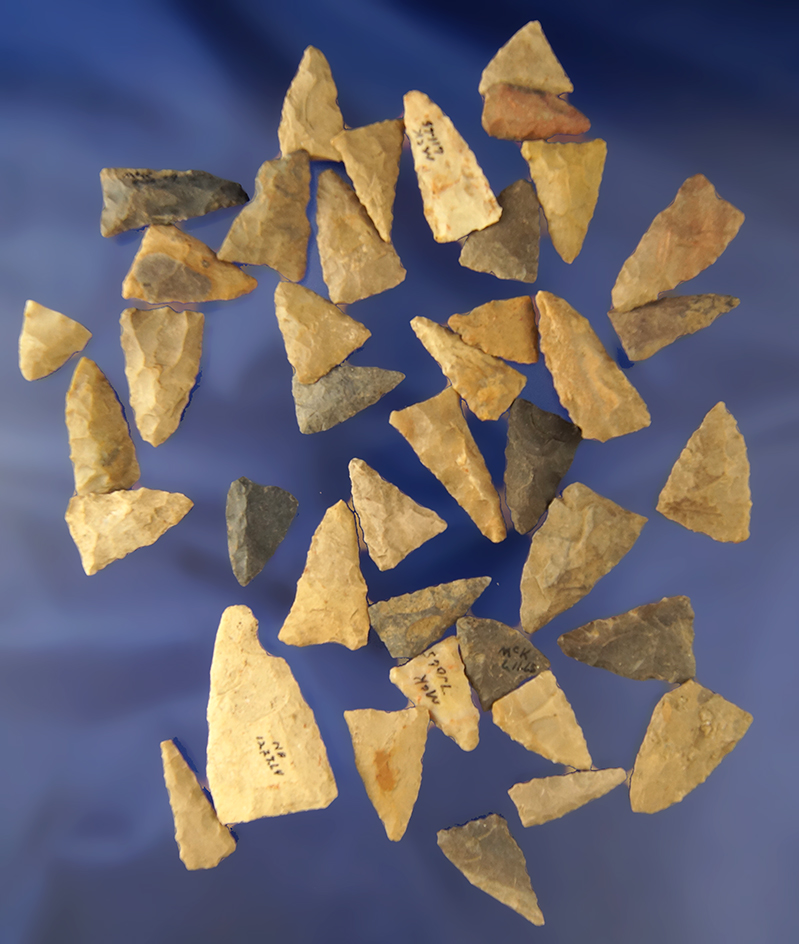 40 Mississippian Triangle Arrowheads found in Greenup Co., Kentucky - Judge James Claxon collection.