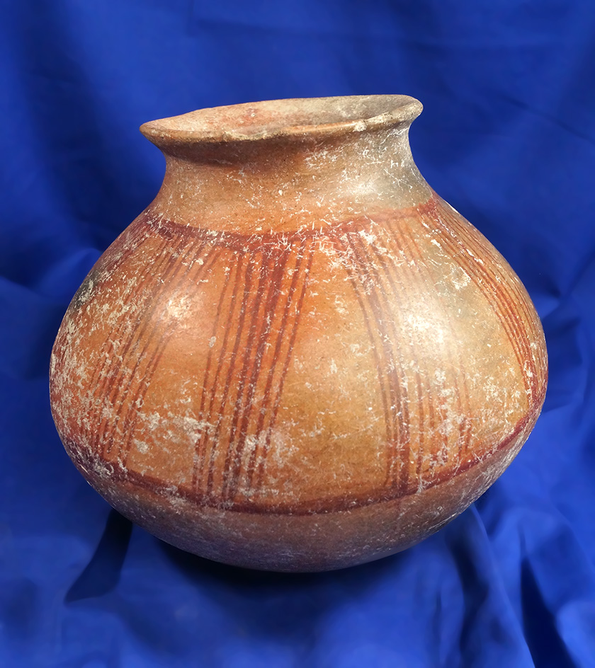 Nicely decorated 8 1/2" wide pre-Columbian jar in nice condition.