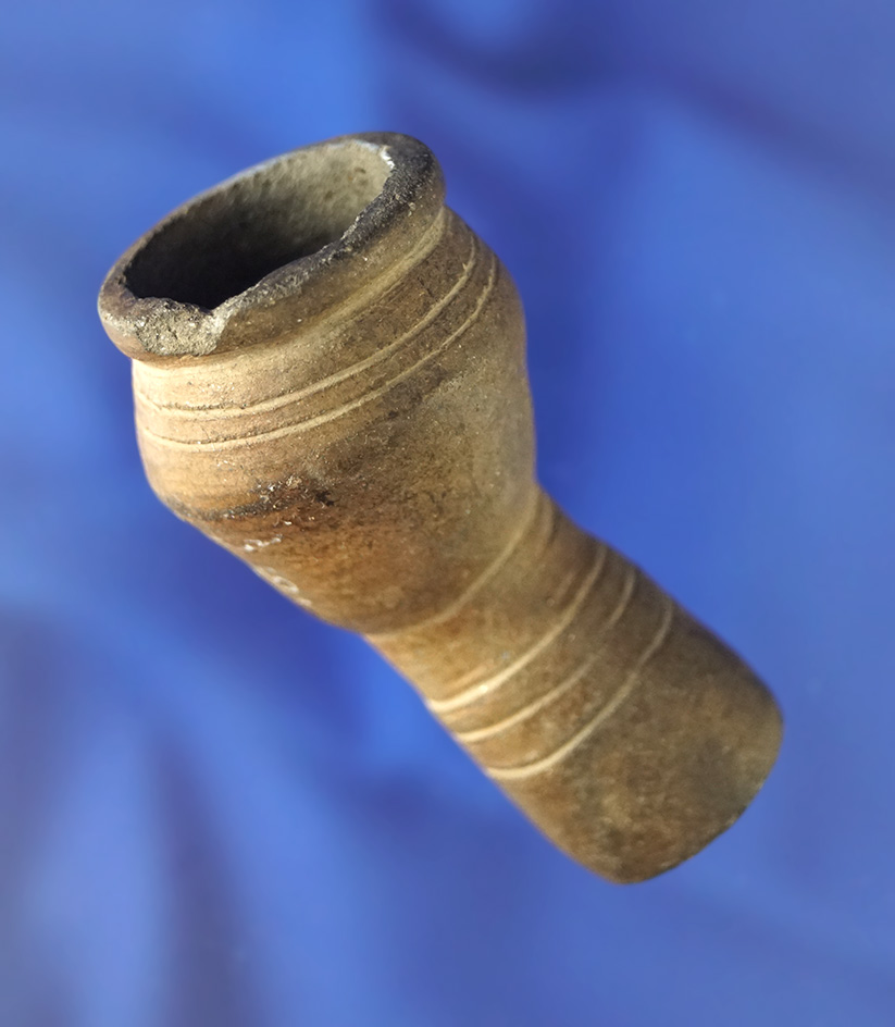 Excellent style on this 2 1/4" shell tempered clay pipe - Tennessee with nice engraved lines.