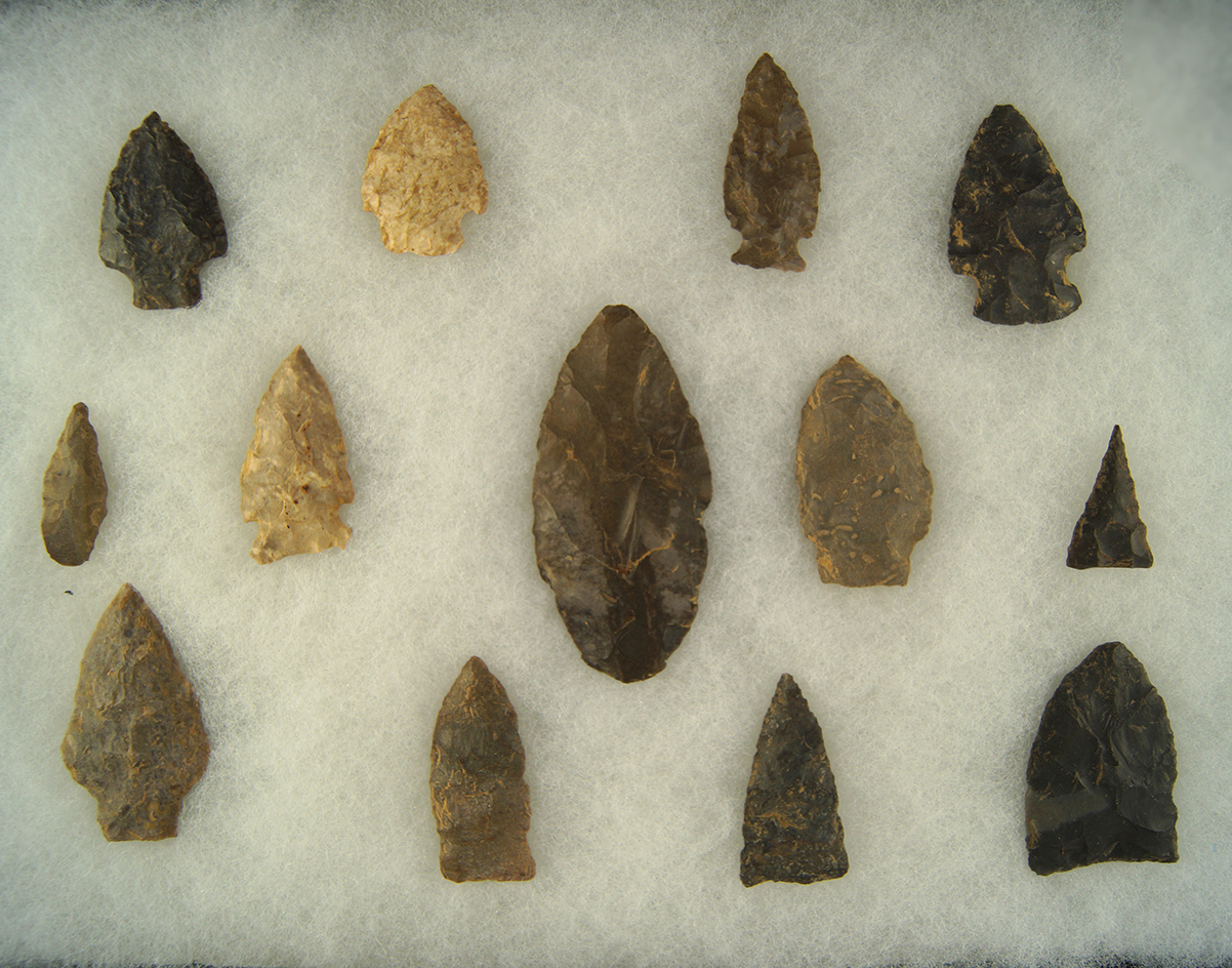 Set of 13 assorted Arrowheads and Knives, largest is 2 7/8". Found near Creelsboro, Kentucky.
