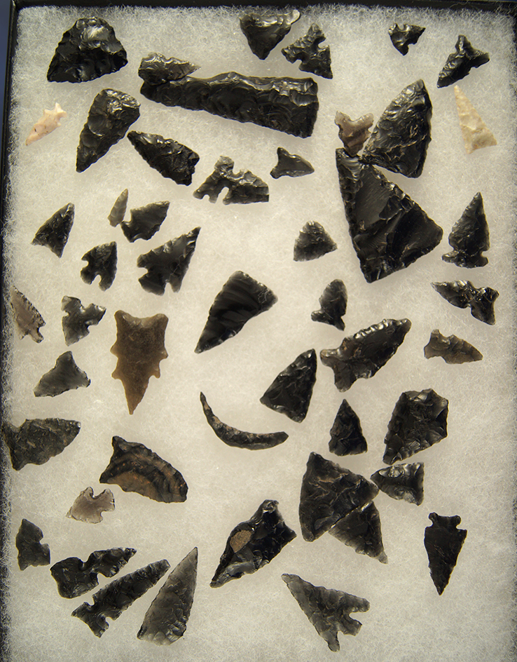 Large group of assorted Obsidian Arrowheads found in Oregon, largest is 2 1/8".
