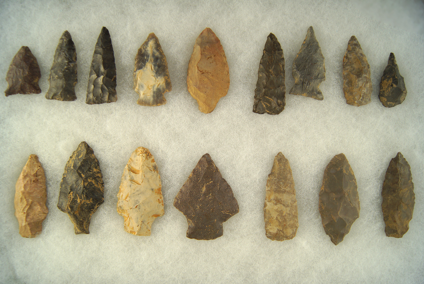 Set of 16 assorted Arrowheads and Knives, largest is 2 5/16". Found near Creelsboro, Kentucky.