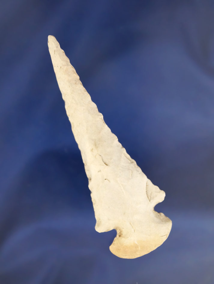 3 9/16" Nicely beveled Dovetail found in Illinois.