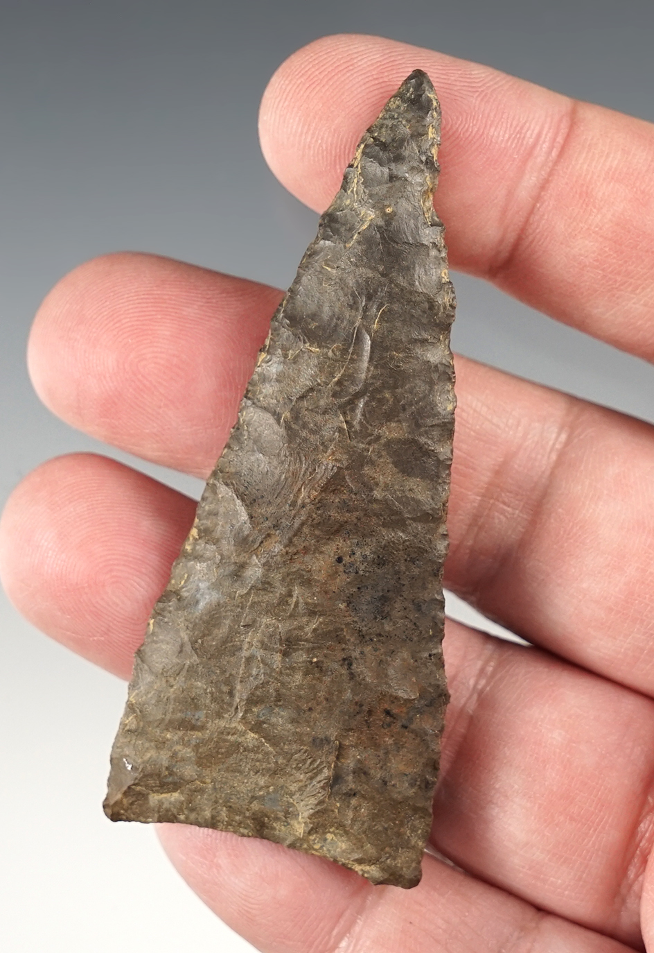 Nice 3" Triangular Knife made from Dover chert. Found in Humphreys Co., Tennessee. 