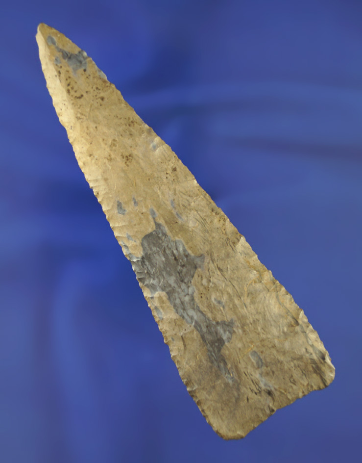 5 1/8" Archaic Knife made from Dover chert found in Tennessee. Comes with a Davis COA G-9+.