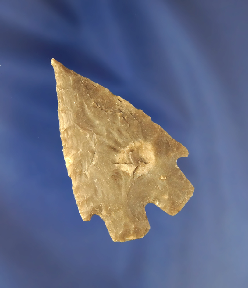 Classic style 2 1/2" Montell with a beautiful tip and very thin. Found in Texas.