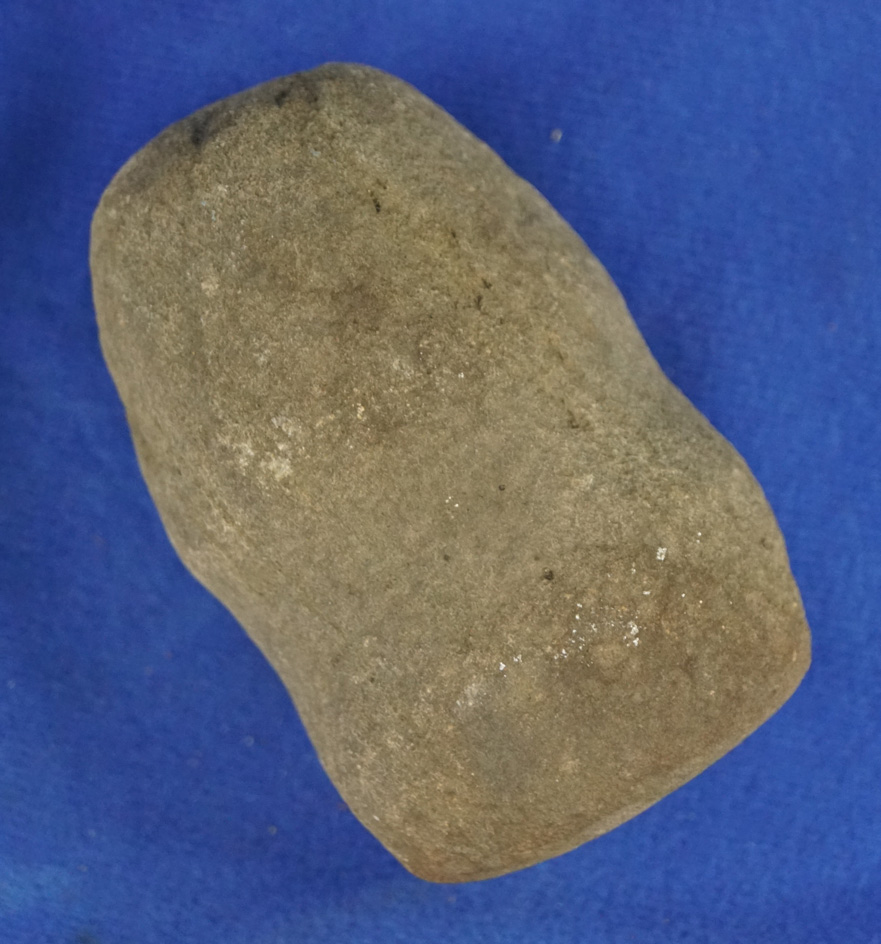 Classic style 3 1/4" long 3/4 grooved Hammerstone found in Michigan.  Ex. Phil Wagle.