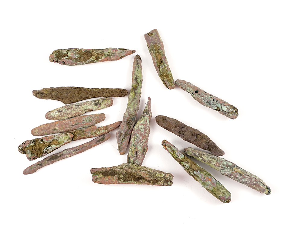 Set of 14 Old Copper Culture Projectile Points and Awls found in Michigan. The largest is 1 7/8".