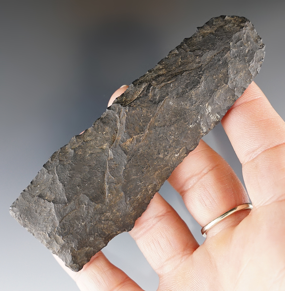 Large 4 1/16 Inuit Knife found in Alaska and made from nicely patinated flint