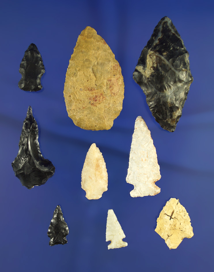 Group of nine assorted Western U. S. Artifacts, largest is 2 1/8".