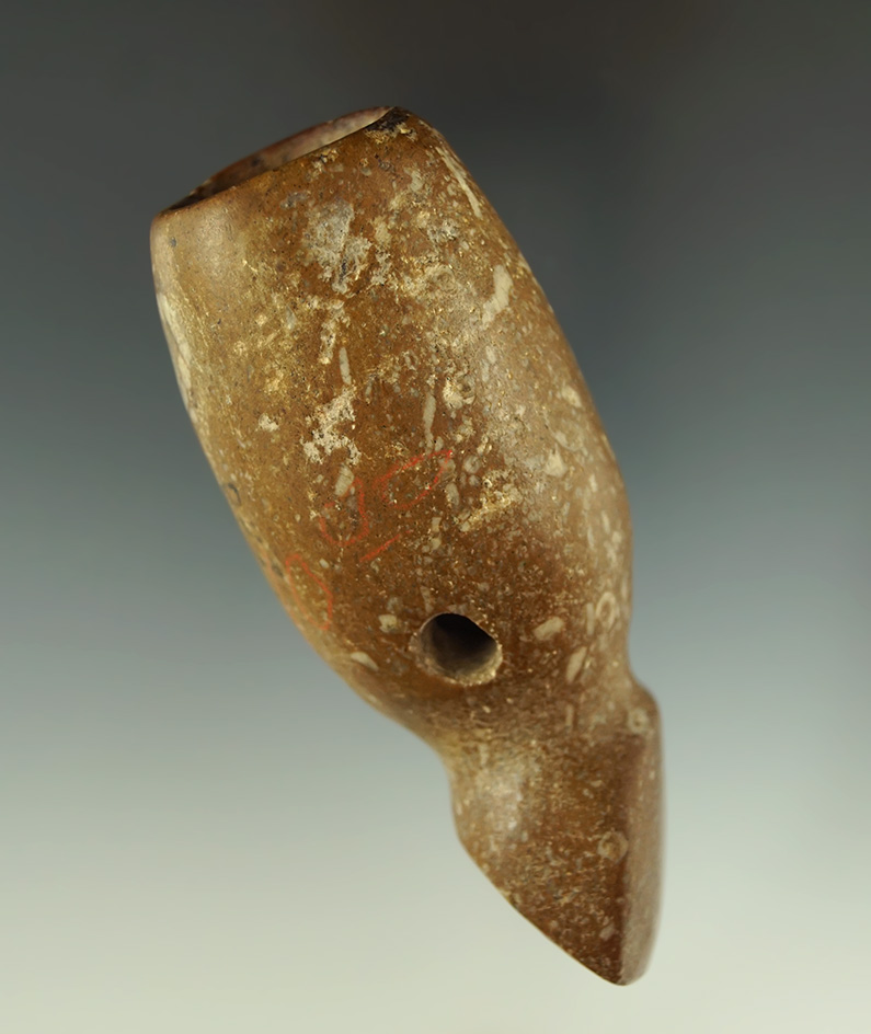 Rare style 3 1/2" Effigy Vase Pipe - Salem, Washington Co., Indiana. Ex. Hill, Wehrle (#4368) Glenn