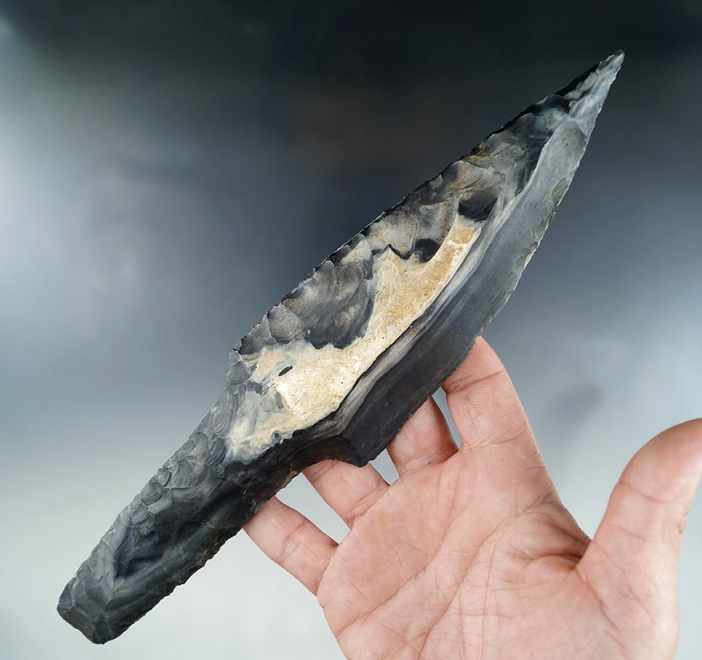 9 1/4" Mayan Uniface Dagger made from Colha chert found in Belize. Ex. Hooks collection.