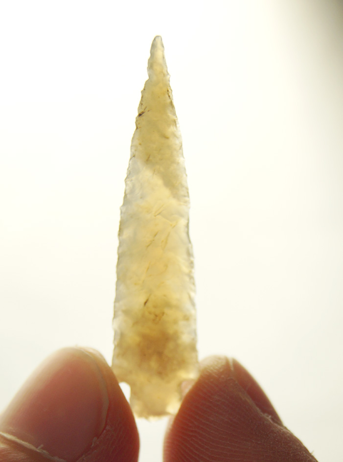 Exceptional! Perfect flaking, great style and beautiful translucent Chalcedony Rose Spring