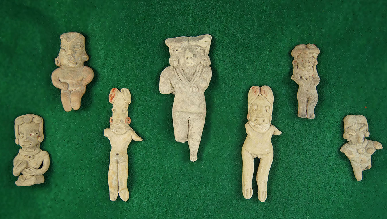 Set of 7 West Mexico PreColumbian Pottery Figures, largest is 3 5/8".