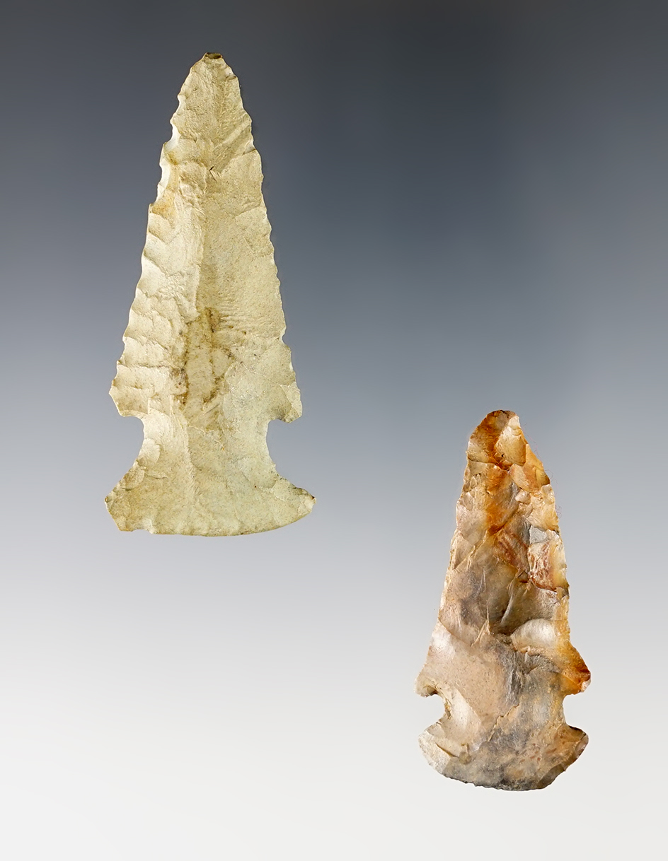 Pair of nice Ohio Points. 1 is rare Pipe Creek Flint. The largest is 2 9/16".