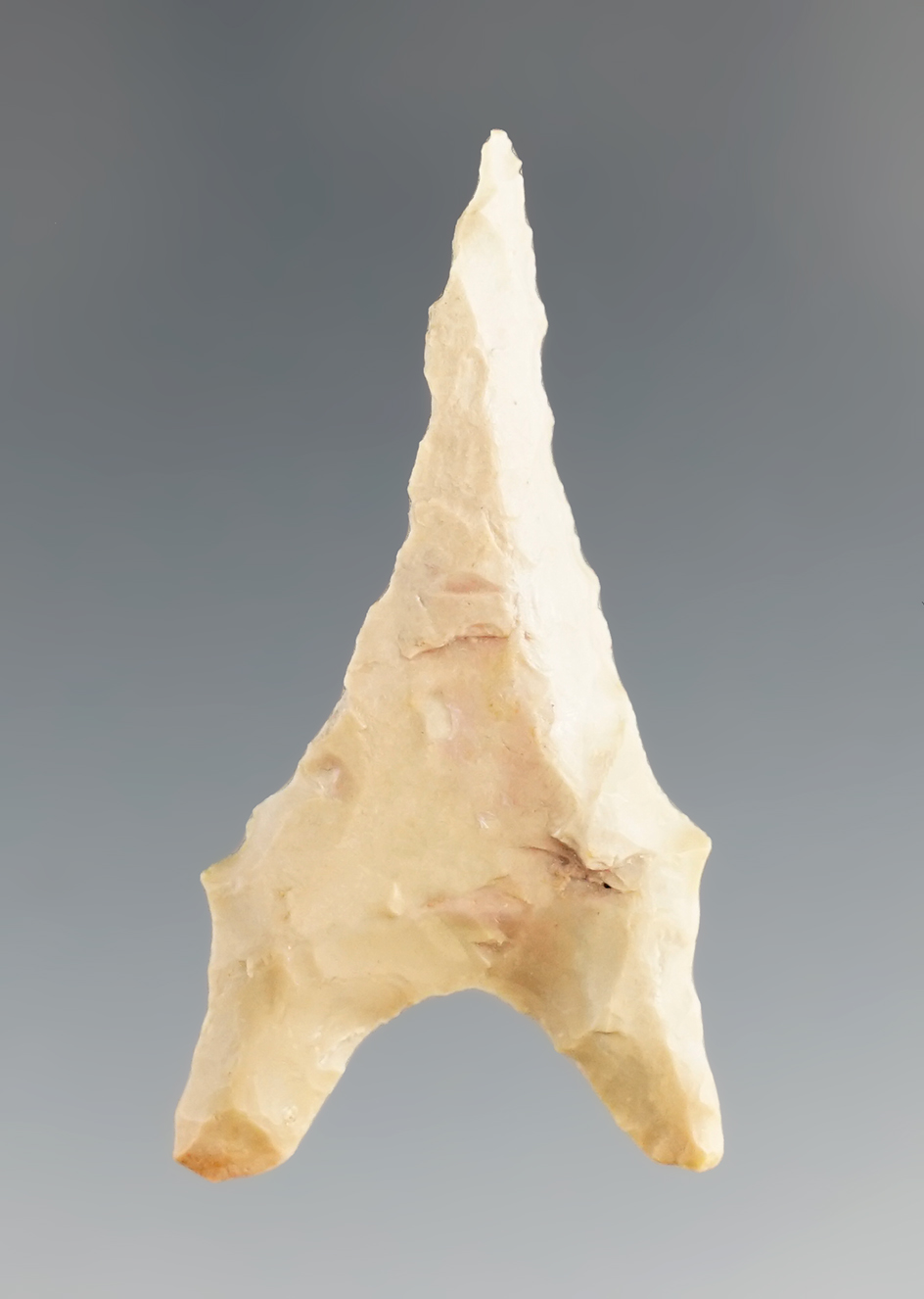 1 13/16" nicely styled beveled Dalton found in Greene Co., Arkansas.