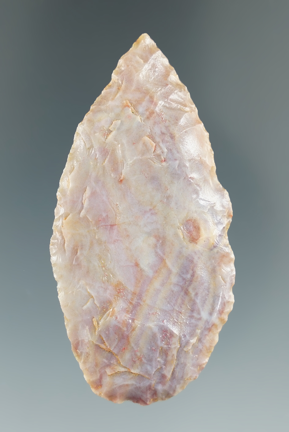 2 3/4" Leaf Point made from beautiful material found in Saudi Arabia.