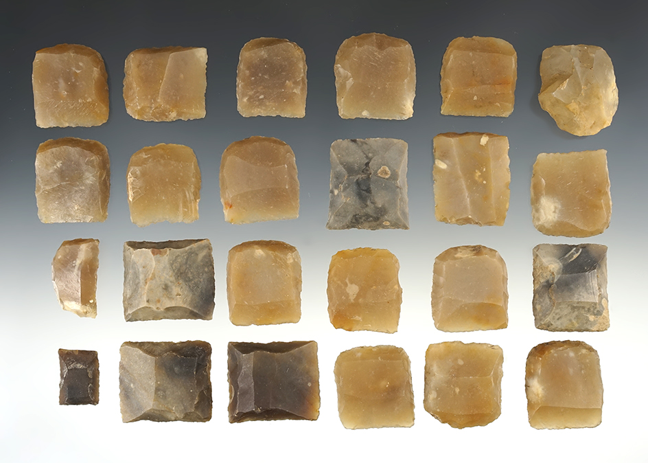 Set of 24 old Gun Flints. The largest is 1 5/16".