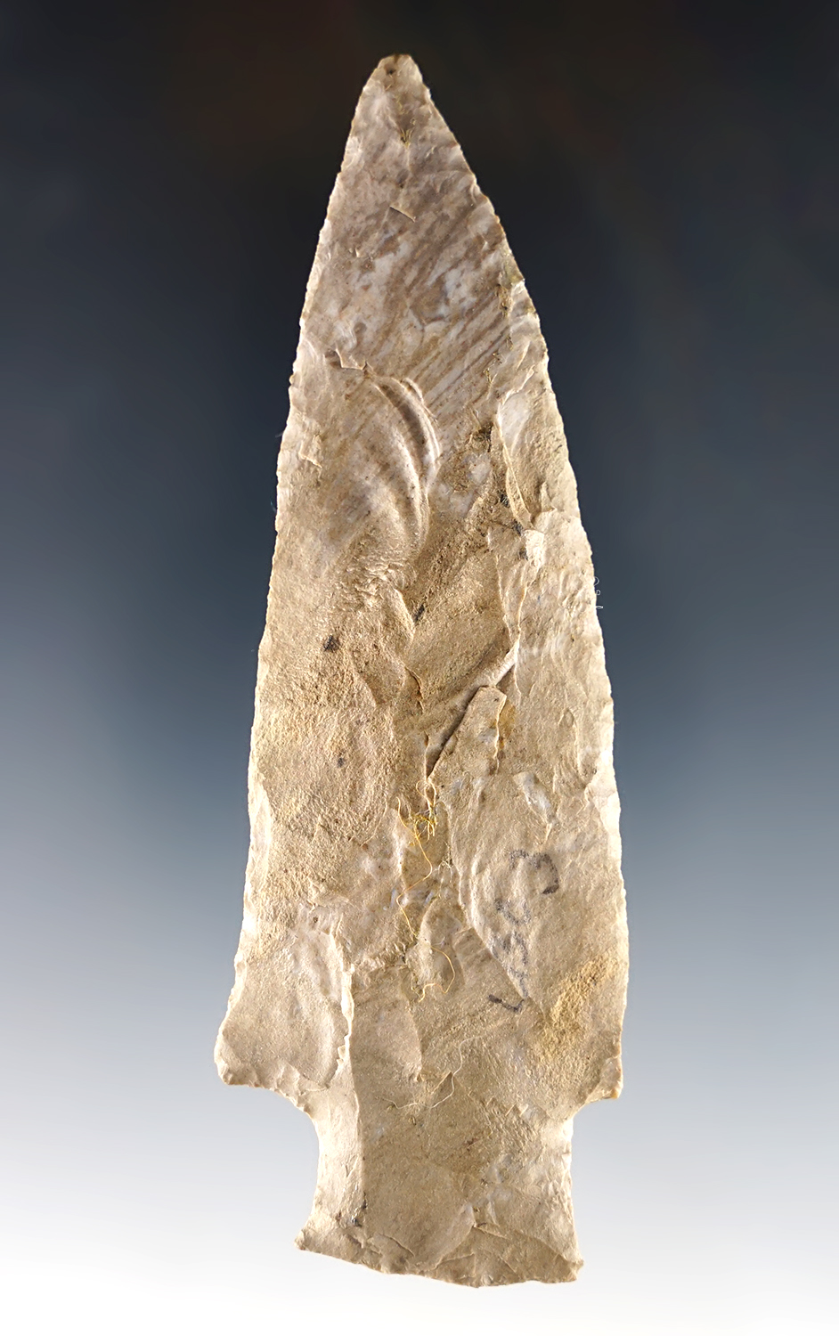 4 1/16" Tennessee Ledbedder made from Ft. Payne Chert that is nicely striated towards the tip.