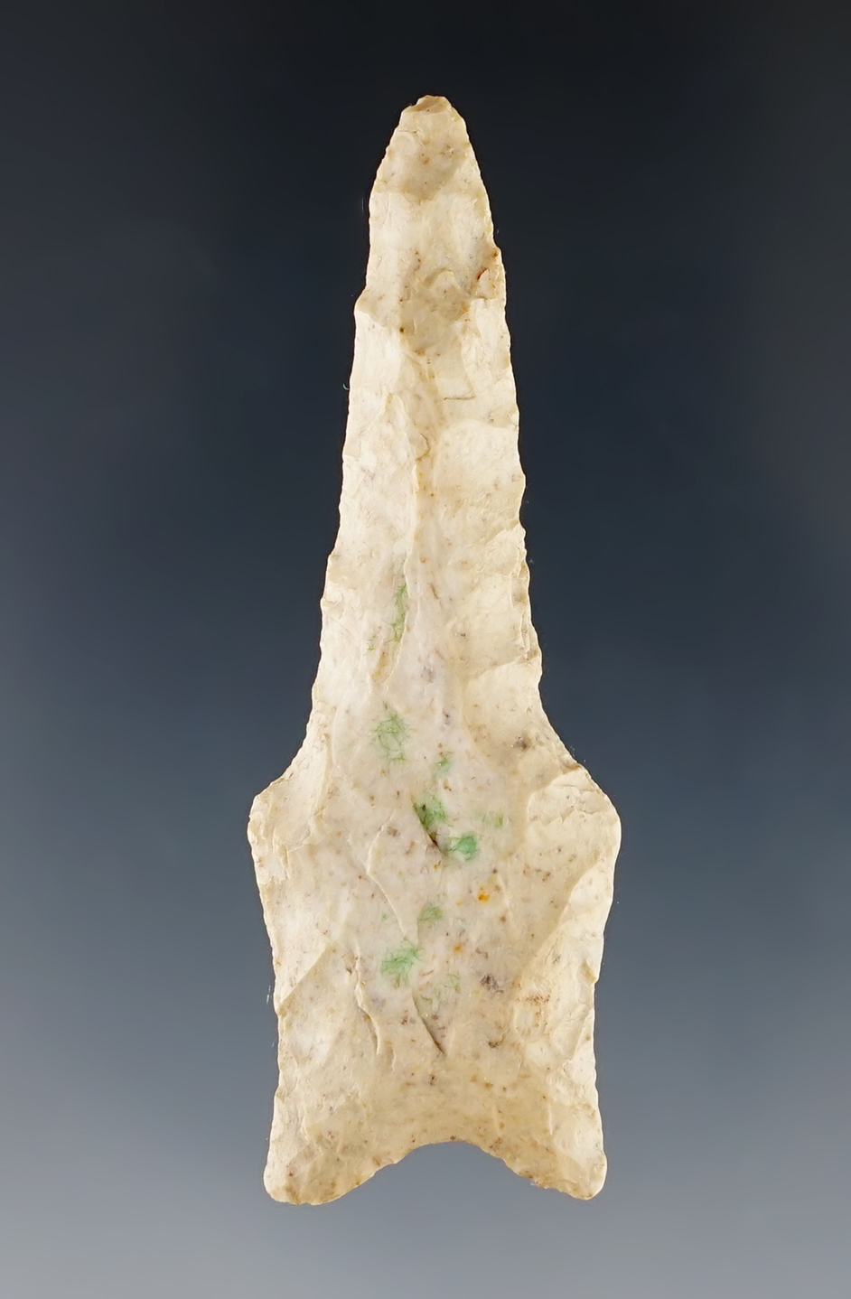 2 3/8" Dalton Drill with nice grinding to the stem sides. Found in the Midwestern U.S.