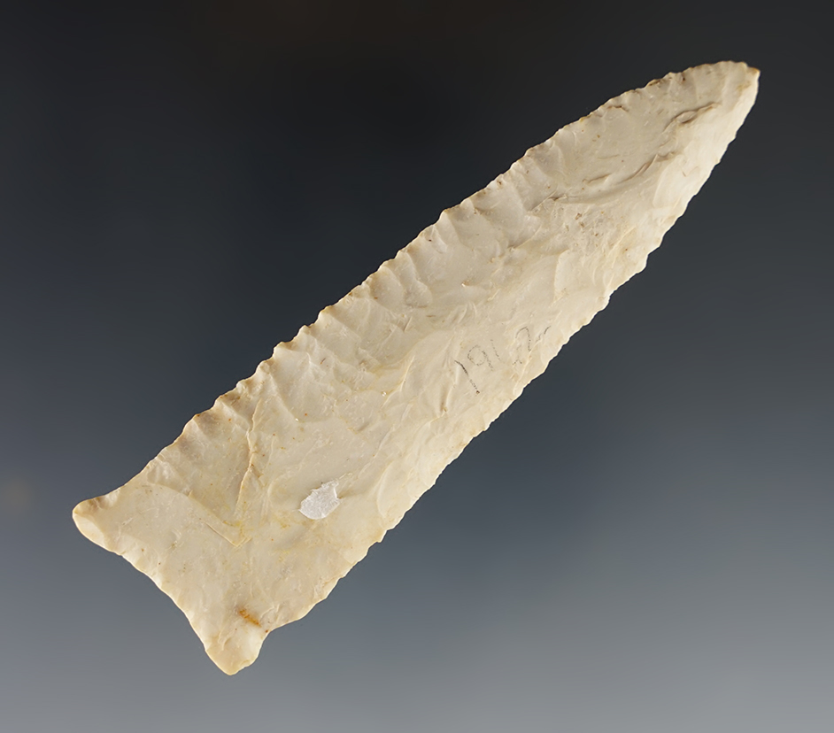 Thin and well made 3 13/16" Dalton found in the Missouri/Illinois area. 