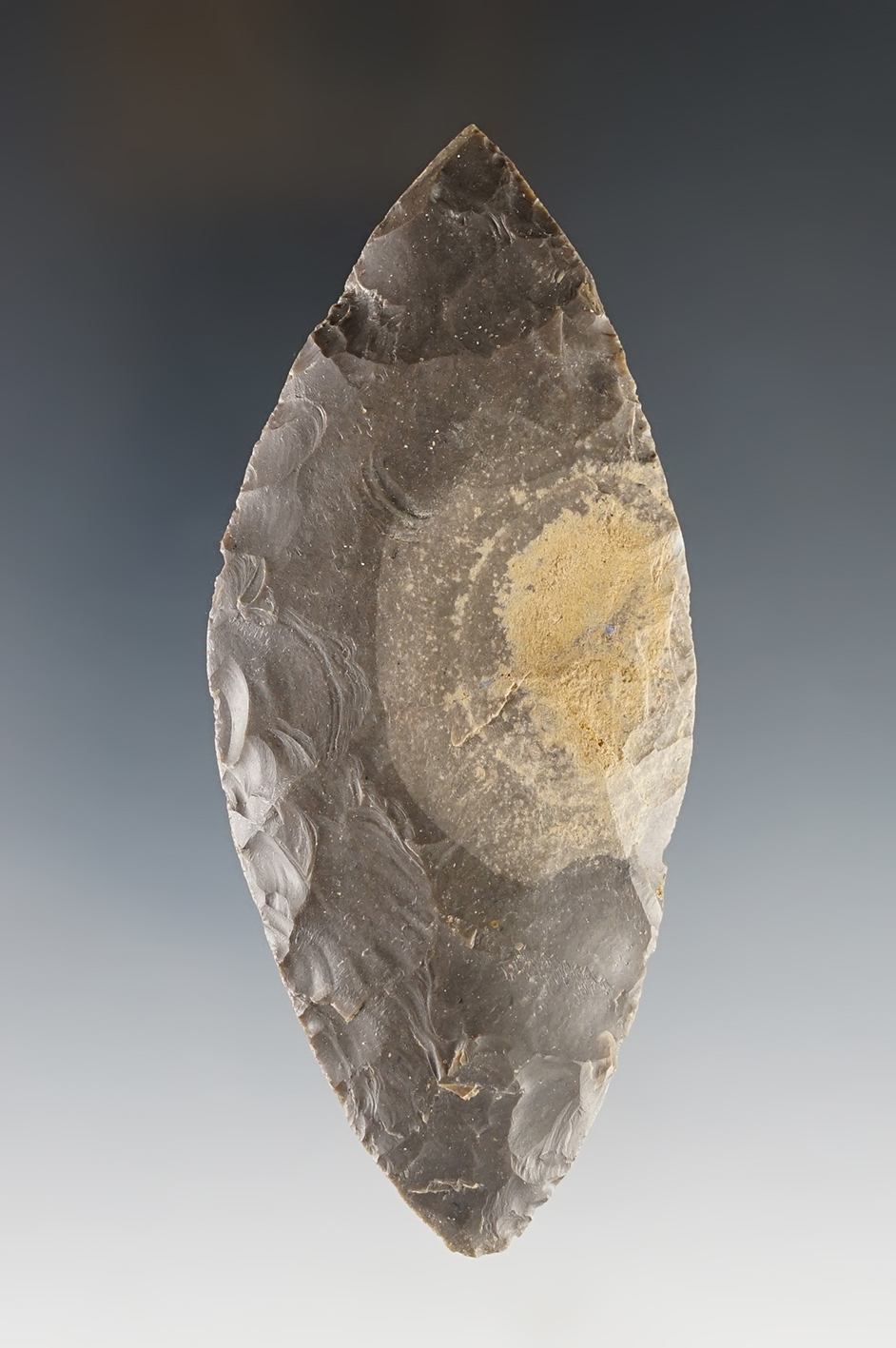 Well made 3 15/16" Cache Blade from the Lyons Cache found in 1972, Green Co., Indiana. 