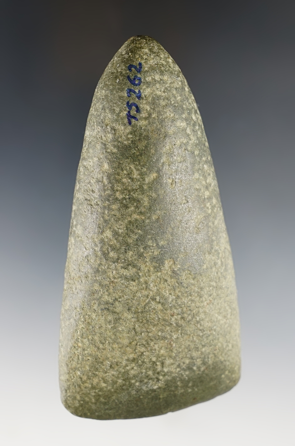 4 5/16" Hardstone Celt with a nice bit and overall excellent form. Found in Henry Co., Ohio.