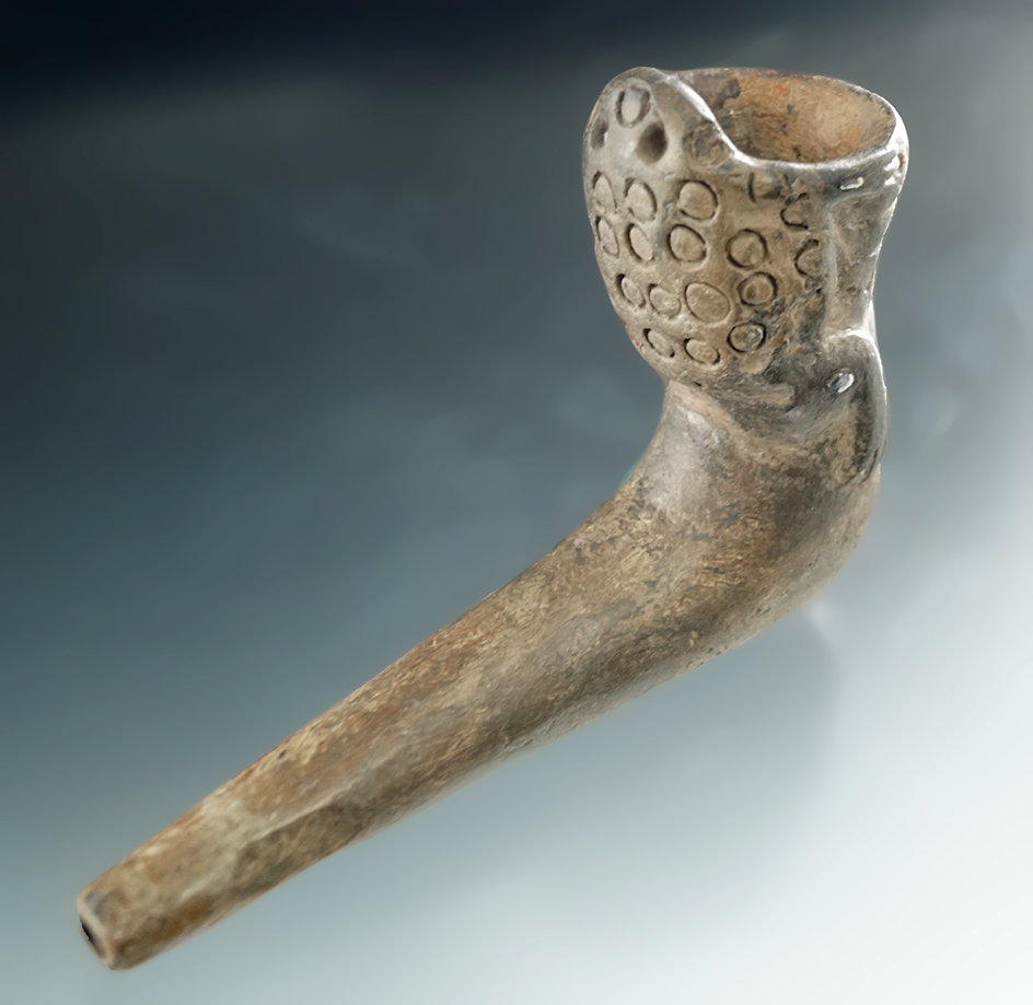 Unique and nice! 4 3/8" Iroquois clay pipe found in New York with a highly detailed toad effigy.