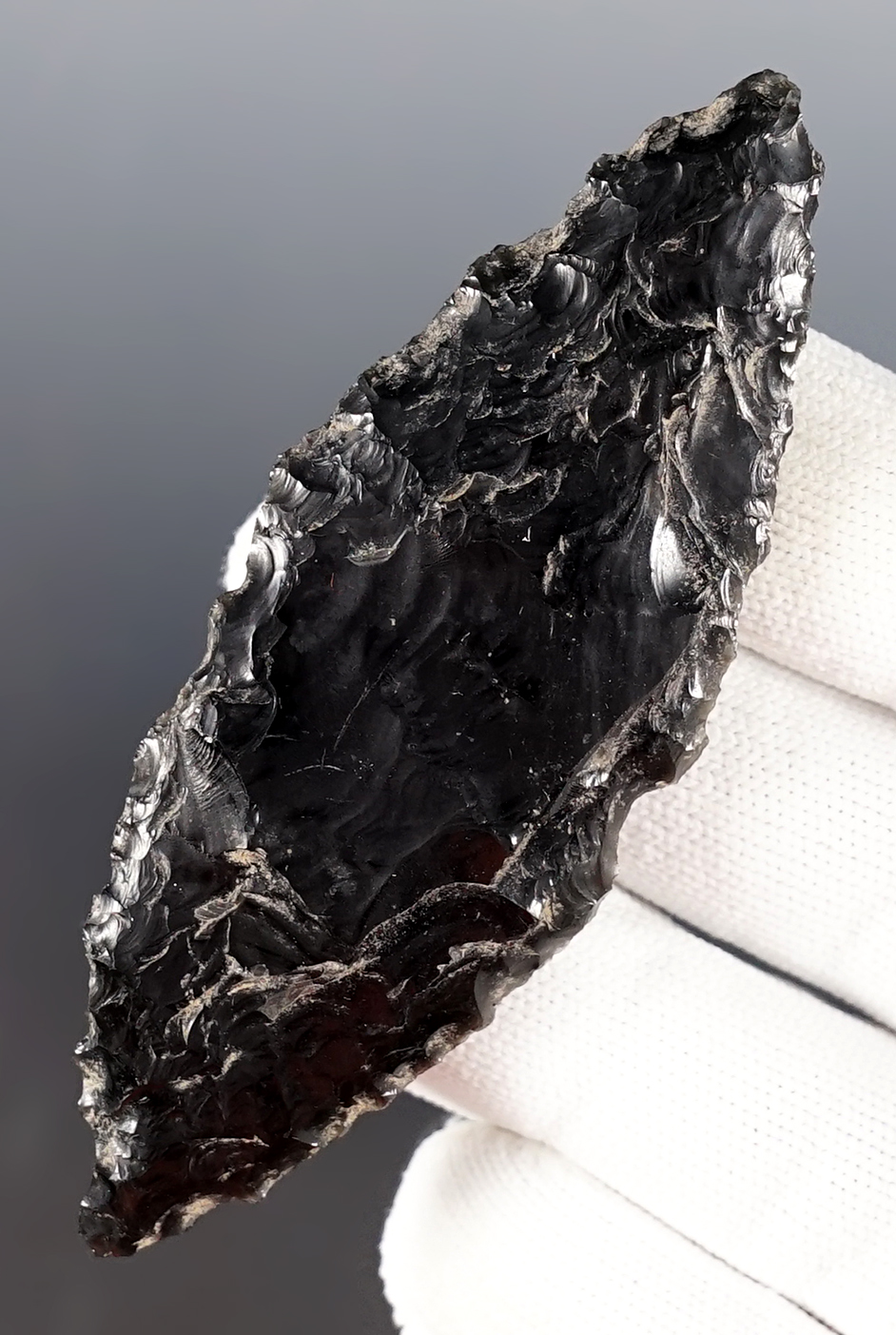 3 7/16" Notched Bi-Pointed Knife found by Robert A. Wilson, 1940's, Klamath Co., Oregon. 