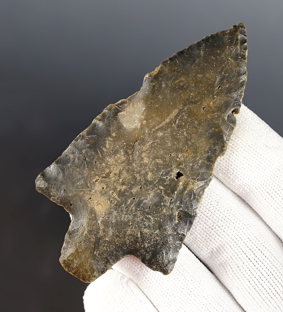 3 3/16" Florida Newnan that is well made with a nicely styled base.