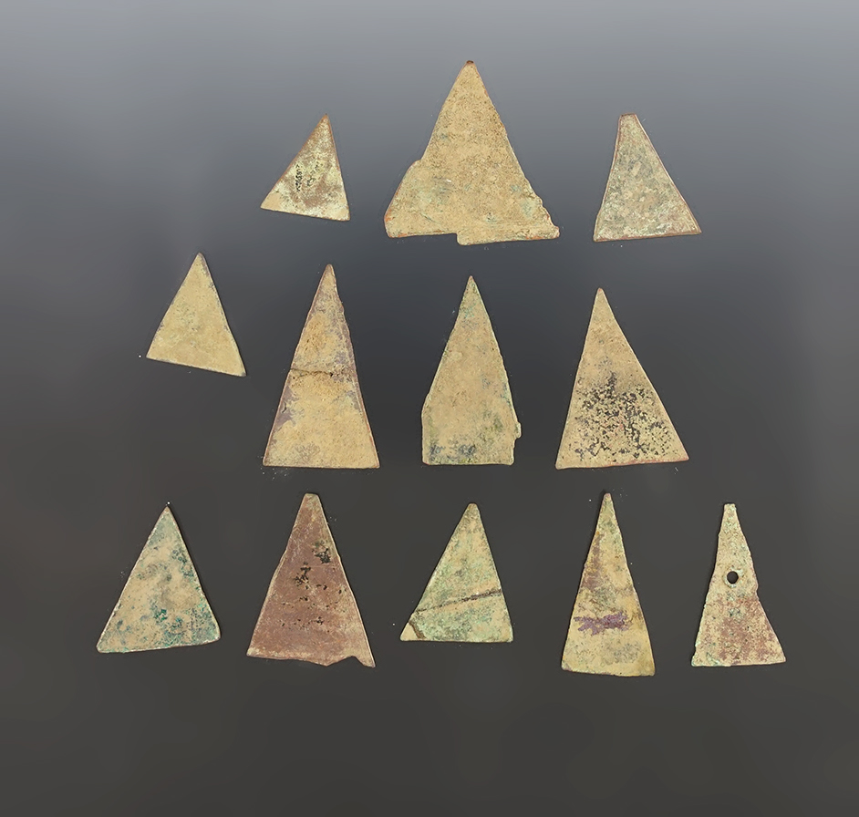 Set of 12 Kettle points found at the White Springs Site, Geneva, New York. The largest is 1 1/4".
