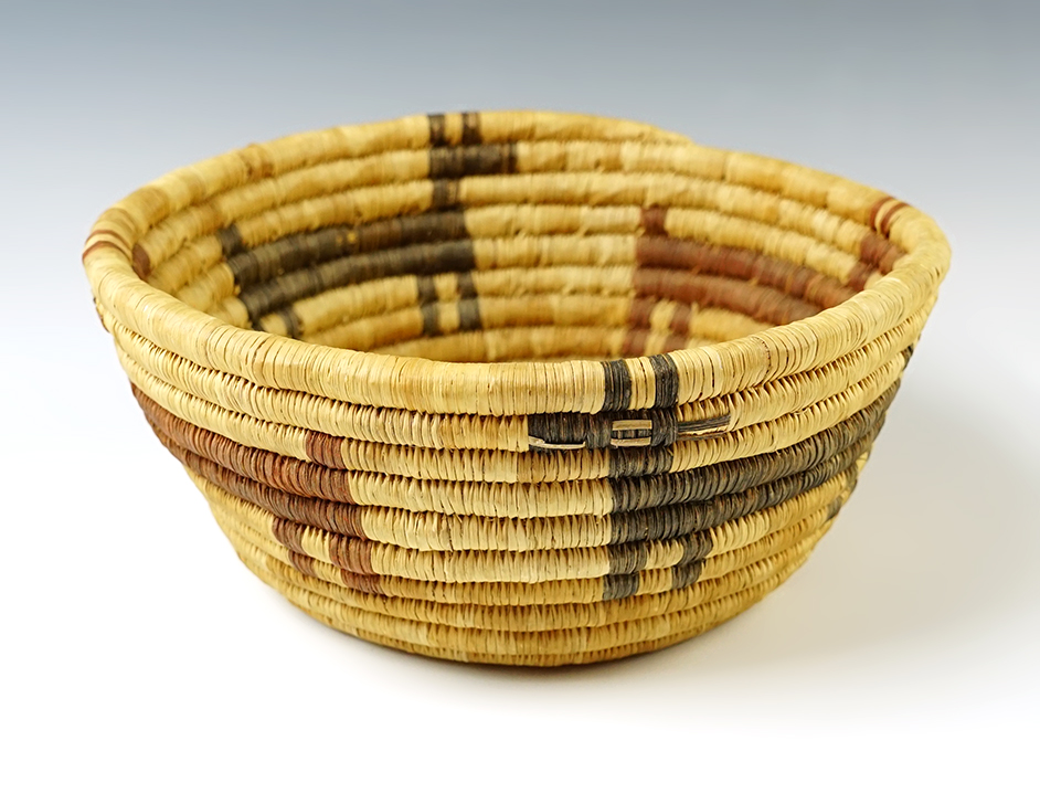 7 1/4" diameter Hopi coiled basket from Arizona in excellent condition. Circa 1970's.
