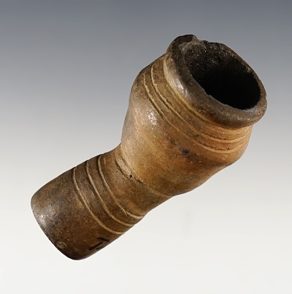 Uniquely styled 2 1/4" Clay Pipe, recovered in New York.