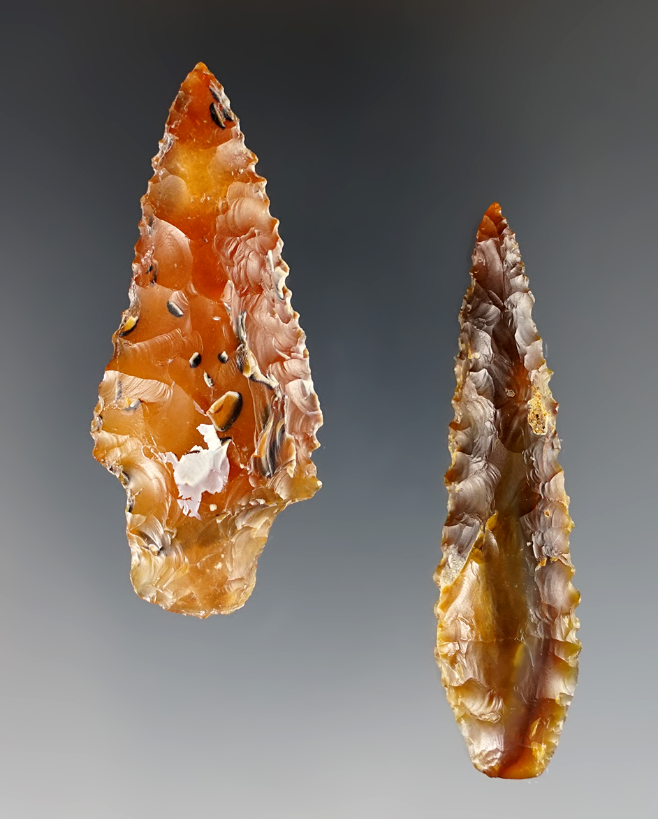 Pair of colorful and well made Points - Washington/Oregon area. Ex. Norma Berg. Largest is 2 5/16".