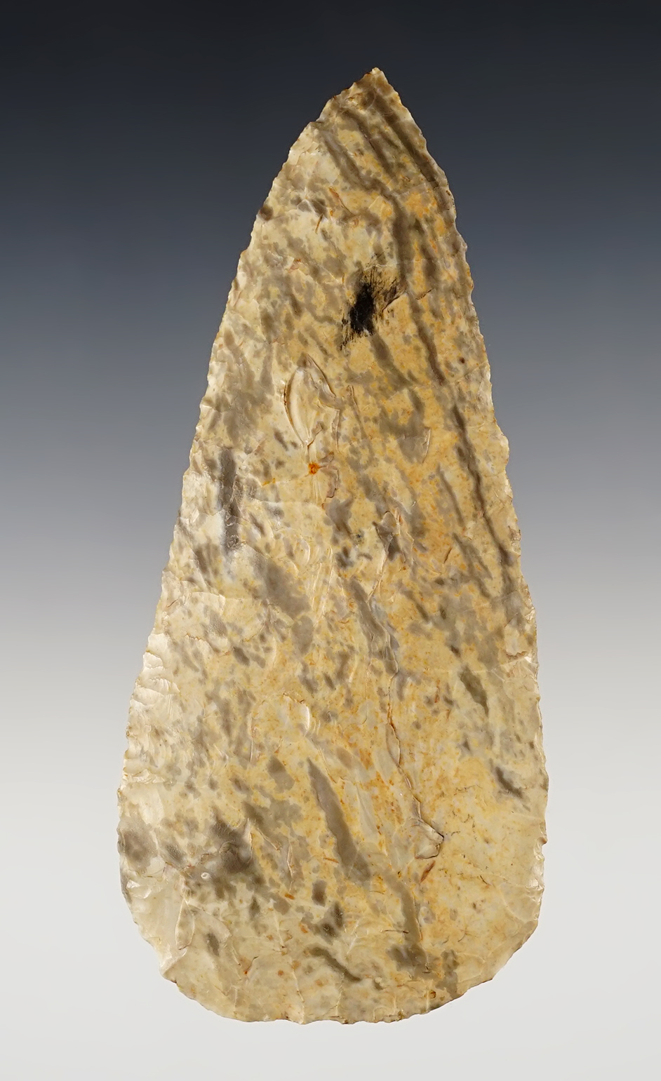 4 1/2" Stanfield Knife made from beautiful Avon Chert with nice banding. Fulton Co., Illinois. 