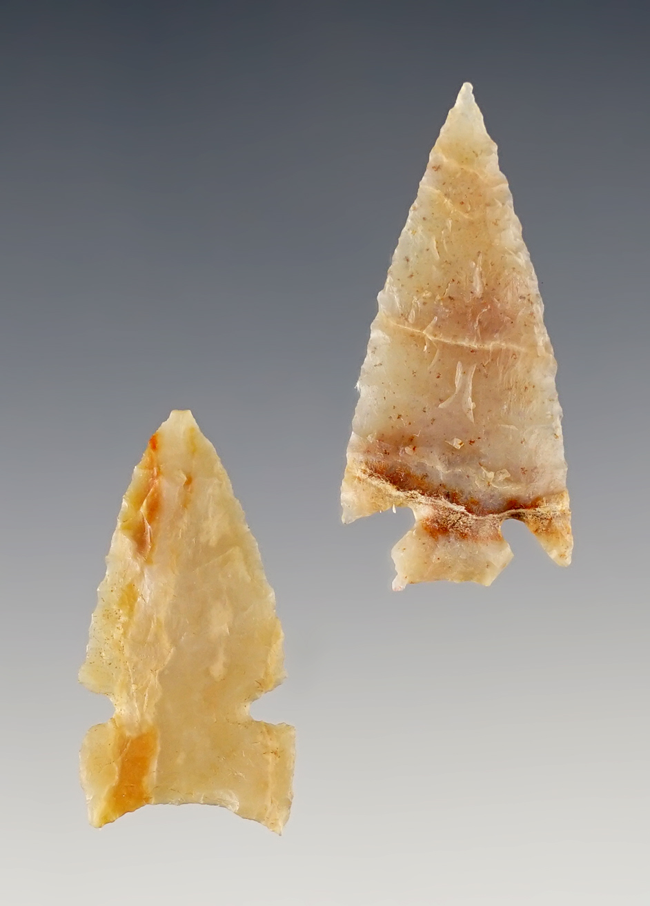 Pair of highly colorful Colorado Points made from Alibates Flint. The largest is 1 3/8".