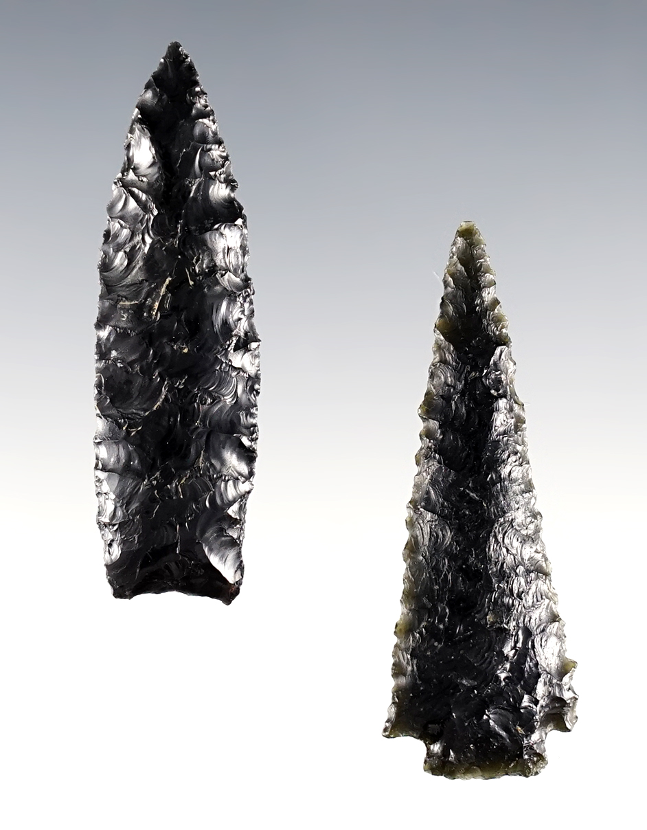 Pair of Points found by Fred Heimbigner between Vantage and Priest Rapids, Washington. COA.