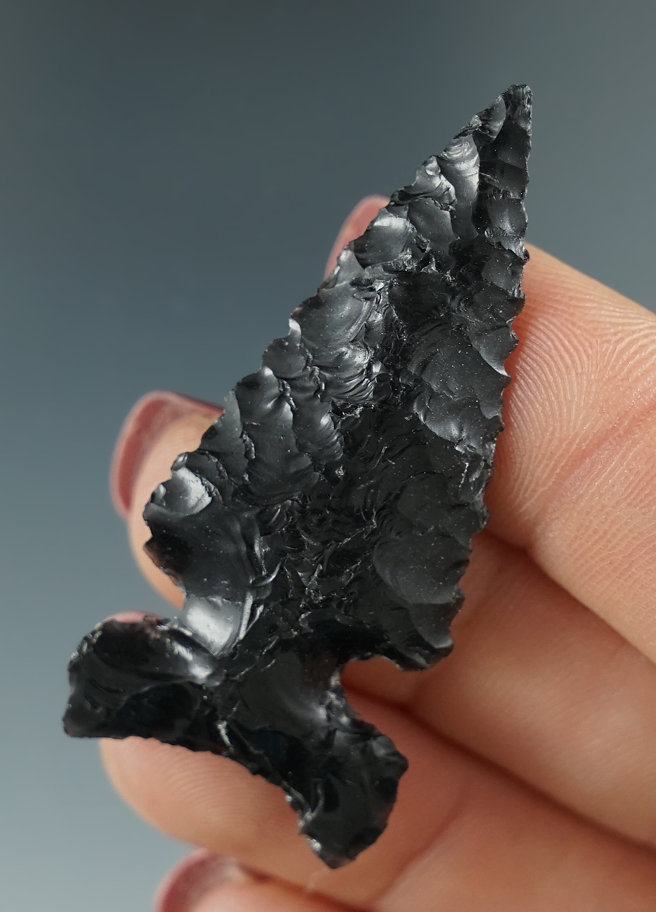 1 7/8" Northern Sidenotch made from black Obsidian. Found in the Great Basin, OR.