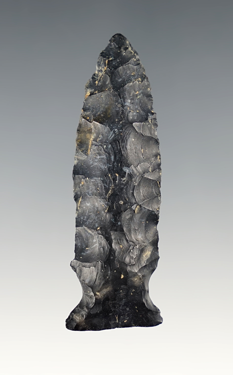 Classic styled 2 5/16" Ohio Fishspear point in excellent condition. Made from Coshocton flint.