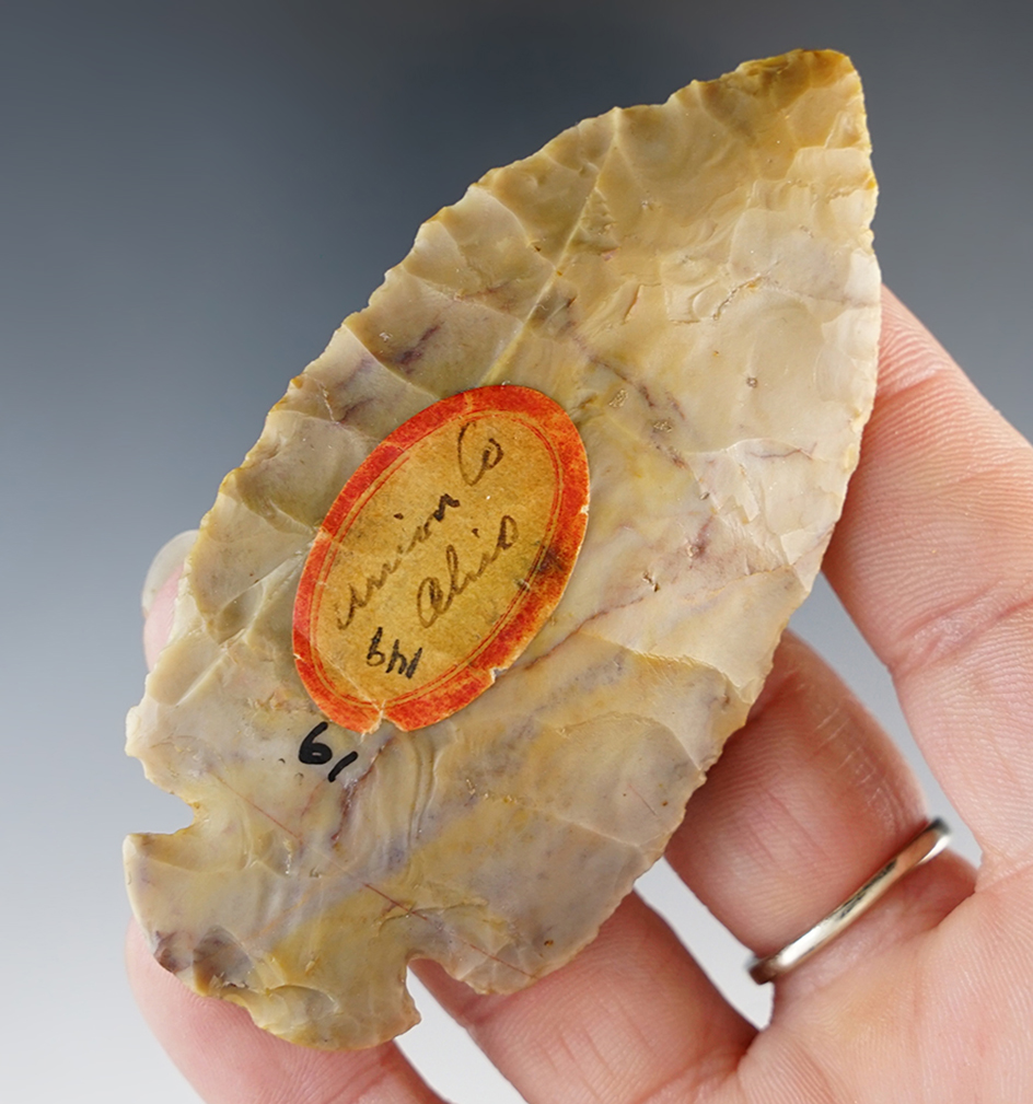 Beautiful material color on this 3 5/16" Flint Ridge Flint Dovetail found in Union Co., Ohio.