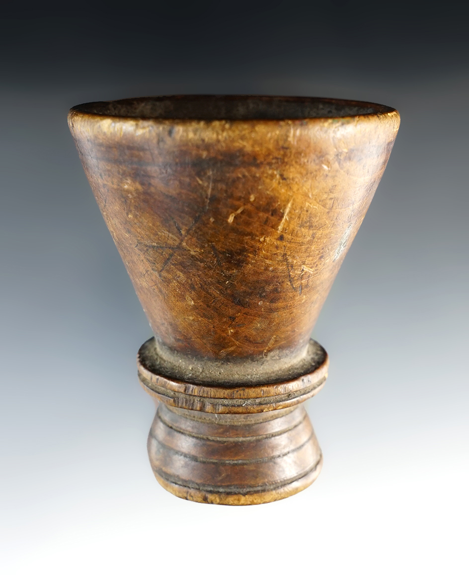 Well crafted 3 1/8" Inca Wood Kero in excellent condition.