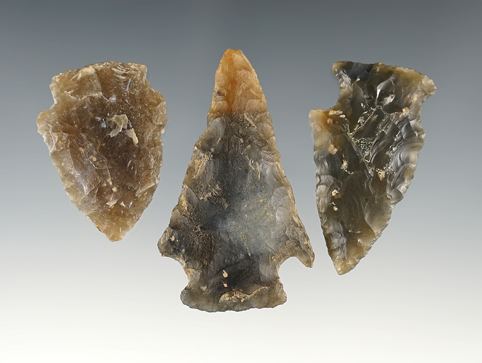 Set of 3 Flint Ridge Hopewell points found in Ohio. Ex. Ron Sauer. The largest is 2 1/4".