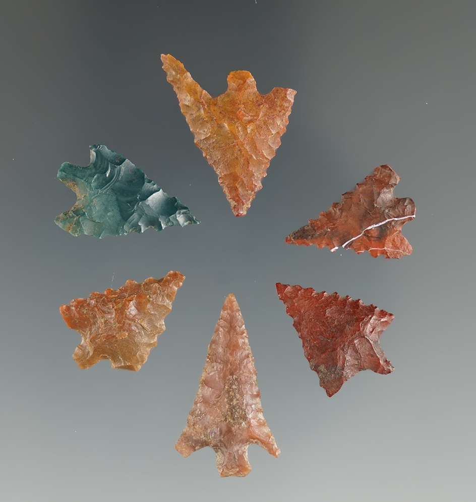 Group of six assorted Oregon arrowheads, largest is 1". Ex. Jim Hogue collection.